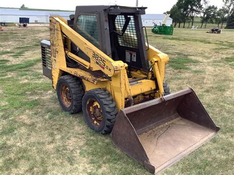 gehl 3825sx skid steer|Gehl 3825SX skid steer loader: Specifications and technical data.